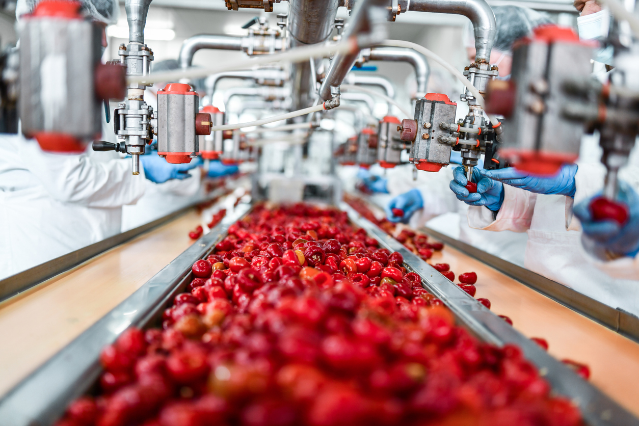 Food and beverage manufacturing shift operations